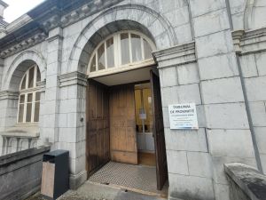 Béarn et Soule : le poseur de fibre montrait ses parties intimes à des personnes âgées