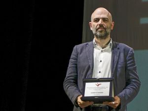Saviano: «Napoli è tra le città più armate del mondo»