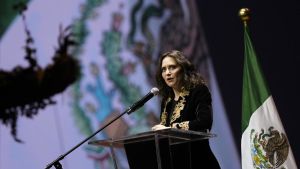 Renace la historia escrita por los franquistas: el caso de Hernán Cortés