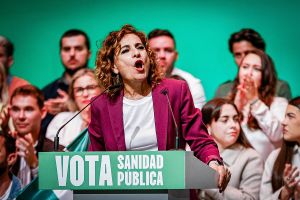 Un día de María Jesús en la campaña de Sánchez