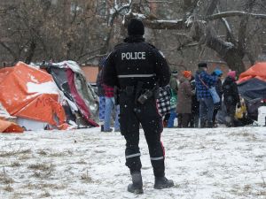 Opinion: Police crackdowns make homelessness worse in Edmonton