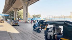 “mid-day Opinion: Ensure signals and signage are always visible”