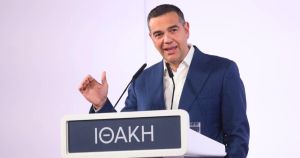 Ο Τσίπρας ο πραγματικός, κι εκείνος του rebranding!