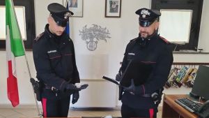 Martignacco, arrestati due pusher nel bosco: sequestrate cocaina, hashish e marijuana