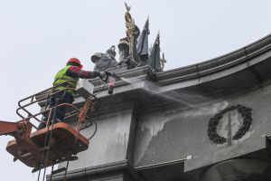 Чем мы дышим весной: ученые изучили сезонные изменения состава пыли в мегаполисе
