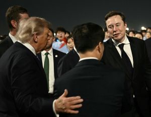 Trump Arrives in China With Entourage of Tech CEOs