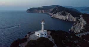 Naoružani ukrajinski dron pronađen u špilji kod popularnog otoka? Vlasti traže odgovore, istražuju dva scenarija