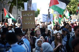 UK cops plan ‘unprecedented’ operation for concurrent Nakba Day, ‘Unite the Kingdom’ rallies