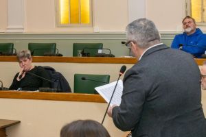 Dossieraggio in municipio. Arquà: «Ferraresi doveva perdere il lavoro ed essere cacciata da casa»