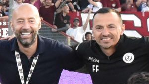 Arezzo, Franzese ha sbarrato la porta: 