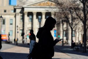La technologie pourrait-elle nous rapprocher ?