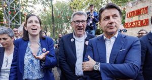 La banda del buco è senza vergogna