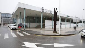 Roba un camión, atropella a un motorista y se da a la fuga: la Policía tras la pista del ladrón causante del accidente en Gijón