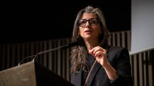 Washington difende la libertà di parola di Francesca Albanese. Dall'Italia un silenzio imbarazzante