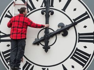Opinion: Is time change a referendum question? There are many dynamics to the time change debate, but allowing Albertans to be heard is perhaps the most important.