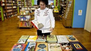 Unha política sen libros