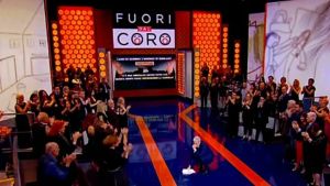 Viene riconosciuto in televisione, era ricercato per maltrattamenti: arrestato