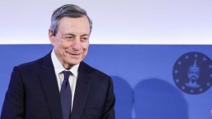 Le parole di Draghi sono un monito contro gli europeismi delle chiacchiere (Meloni compresa)