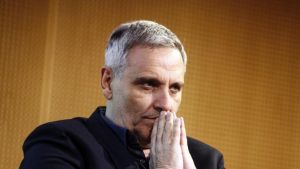 Pd, Maurizio de Giovanni entra nella segreteria regionale: «Progetto valido, lascio il Premio Napoli»