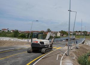 Livorno, riapre il ponte di via Collinet: «E ora via ai lavori in via di Popogna»