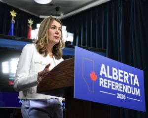 Danielle Smith's democratic deficit