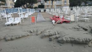 Maltempo a Grado, le mareggiate hanno divorato le spiagge
