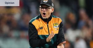 Why Les Kiss is the coach Wallabies need … even if Reds don’t reach Super Rugby semis
