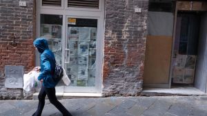 Siena, negozi di vicinato addio: scomparse 707 attività negli ultimi dieci anni