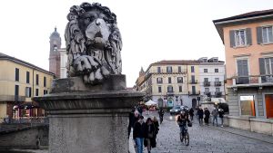 Vandali del Ponte dei Leoni, preso anche l’ultimo componente della baby gang