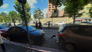 Due anziani investiti da un’auto in viale Pirelli: sono in gravissime condizioni