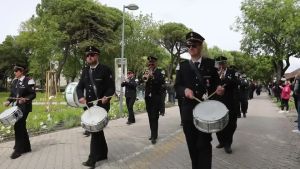 A Grado la Sfilata internazionale dei vigili del fuoco con i mezzi d'epoca