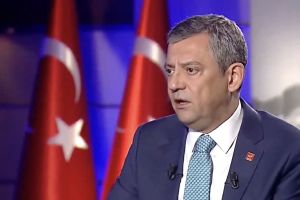 Özgür Özel Fenomeni: Sadece “Atom Karınca” mı, Geleceğin Lideri mi?