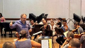 Debut en México del director musical asturiano Marco Antonio García de Paz: un 