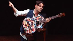 Gianmaria Vassallo, il vernacolo della nonna come Musa: “Mi tuffo nella toscanità da salvare”