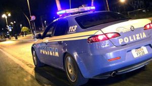 Sparatoria a Napoli, ferito un 15enne nella notte in piazza Mercato: colpito a una gamba