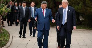 Konfucije i Rambo u Pekingu: Xi govori o prijateljstvu i harmoniji, a Trump o sili, ali obojica igraju istu igru moći i dominacije
