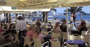 Kanađani su uživali u dalmatinskom restoranu, a onda je stigao račun: ‘Ne, to ne može biti. Ovo nije istina‘