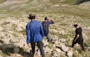Settler activists illegally cross into Syria; IDF returns them, hands them to police