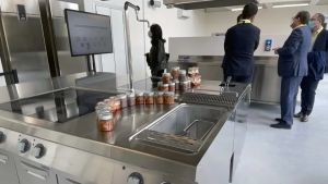 Scoppia il caso dello Smact, il “Live demo” in Fiera perde metà del valore: bruciato un milione