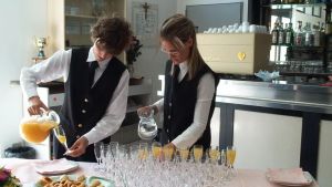 Turismo in Veneto, mancano cuochi e camerieri: «Chiamiamoli dall’estero»