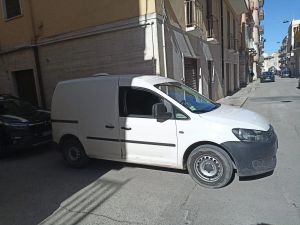 Polizia locale di Corato intercetta furgone rubato a Ruvo