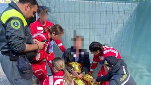 Cernobbio, rischia di affondare con la sua barca: salvato turista tedesco