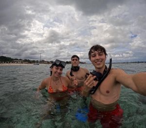 Projet « Misi Karang » : une étudiante béarnaise au chevet de la protection marine en Indonésie