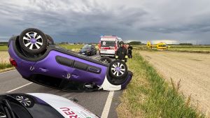 Breme, 39enne si ribalta con l’auto sulla strada per Sartirana