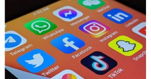 34% у нас обидени онлайн, в Ирландия - 66% (Графика)