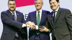 Barbón, Rueda y Mañueco analizan los retos del Noroeste en el II Foro de Prensa Ibérica