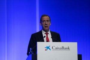 CaixaBank aguanta la presión por la guerra y sigue entre los mejores bancos de Europa