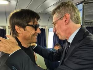 Antonio Conte dà l'addio al Napoli, ha già incontrato il sindaco Manfredi per un saluto