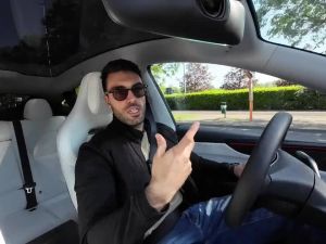 Tesla Model Y Performance: guarda il video
