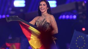 Vom ESC zum CSD: Sarah Engels Top-Act in Köln